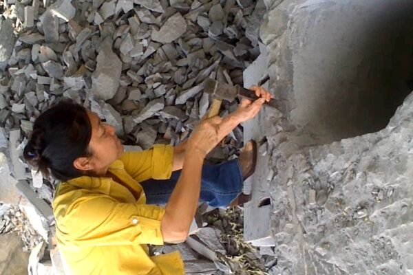 women prison art sculpture